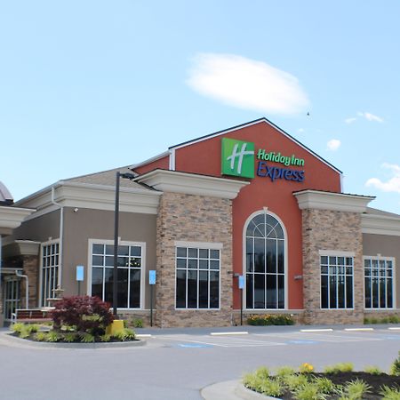 Holiday Inn Express Woodstock-Shenandoah Valley By Ihg מראה חיצוני תמונה