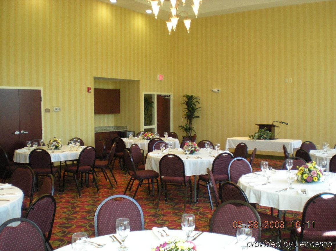 Holiday Inn Express Woodstock-Shenandoah Valley By Ihg מראה חיצוני תמונה