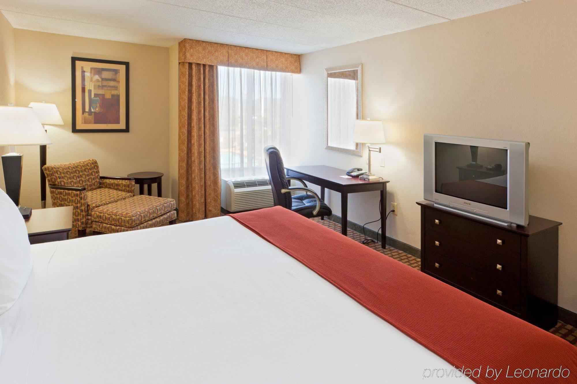 Holiday Inn Express Woodstock-Shenandoah Valley By Ihg חדר תמונה
